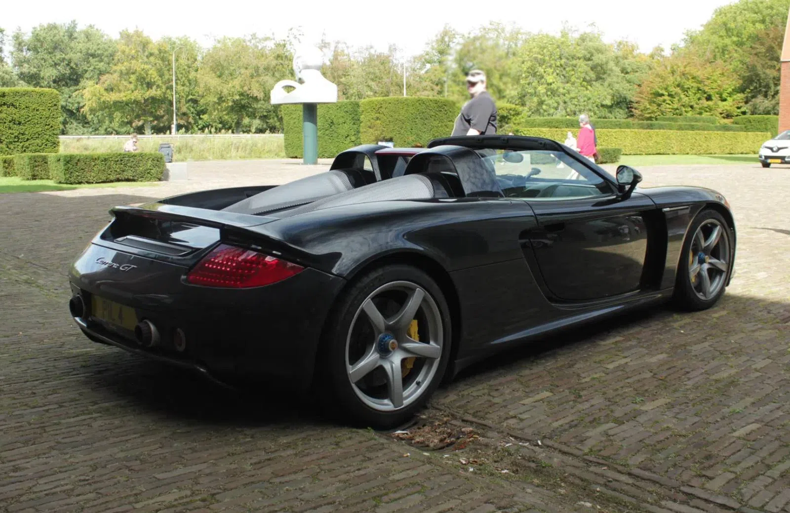 Spot vd week Porsche Carrera GT